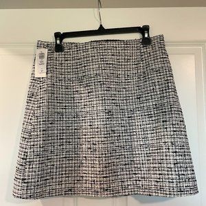 Babaton Boucle Tweed Black and White Mini Skirt Sz 12 NWT
